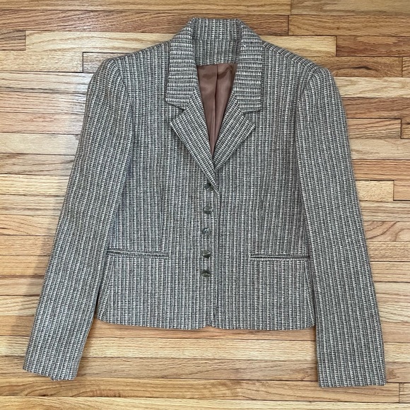 Lord & Taylor - Vintage Ladies Suit - Picture 2 of 16